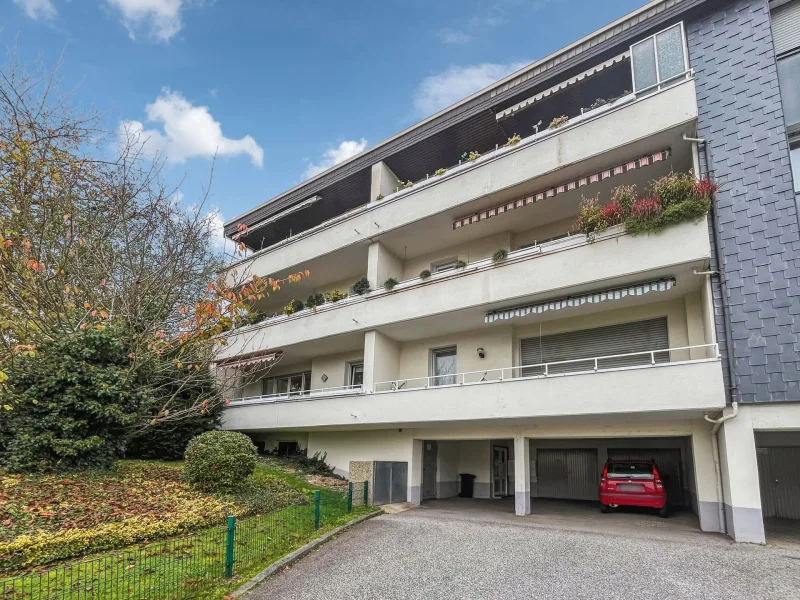 Hausansicht - Wohnung kaufen in Gevelsberg - Großzügige, gepflegte 2,5-Zimmer-Hochparterrenwohnung mit sehr großer Loggia in Gevelsberg