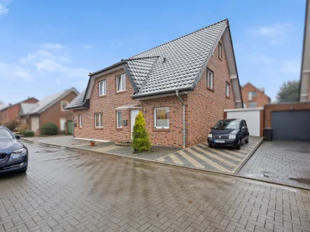 Titelbild - Haus kaufen in Münster - Moderne familienfreundliche Doppelhaushälfte mit Garten in zentraler Lage von Roxel