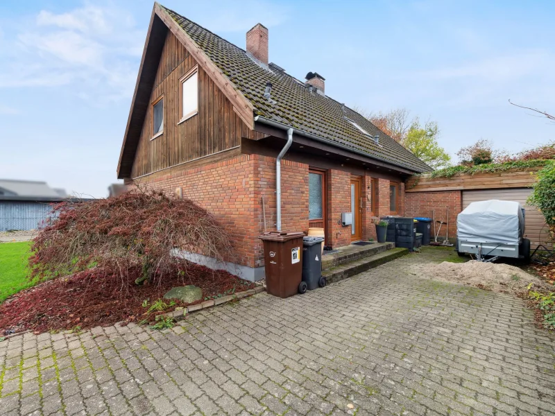 Titel - Haus kaufen in Alt Duvenstedt - Familiengerecht und gepflegt - Einfamilienhaus in Alt Duvenstedt