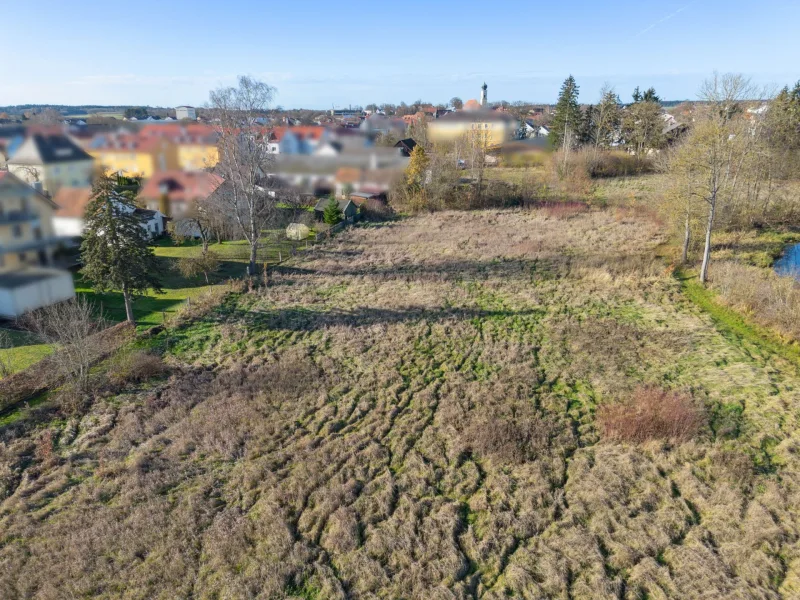 Grundstück - Ansicht 1 - Grundstück kaufen in Hemau - Filetstück für Bauträger in Hemau! Baugrund für Wohnen und Gewerbe