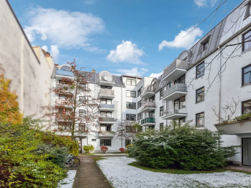 Ansicht - Wohnung kaufen in München - Perfekt geschnittene 1-Zimmer-Wohnung mit ruhigem Balkon und Blick ins Grüne in München-Westend