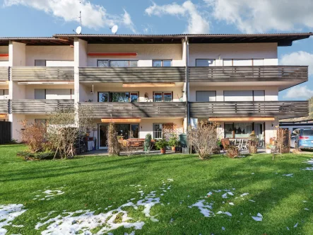 Aussenansicht - Wohnung kaufen in Schliersee - Mit Blick auf den Wendelstein - 3-Zimmer-Wohnung in Schliersee/Neuhaus