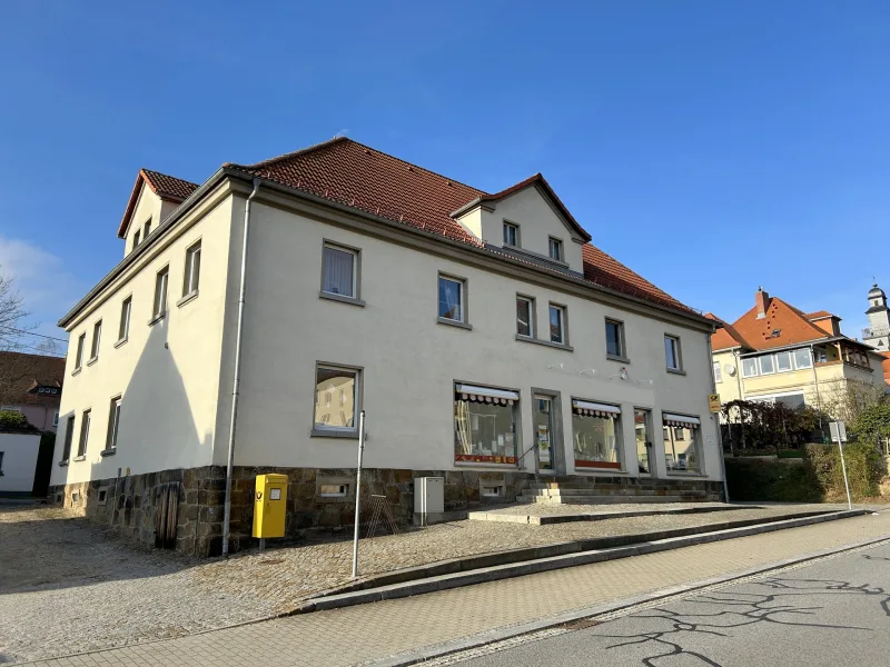 Titelbild - Zinshaus/Renditeobjekt kaufen in Sohland an der Spree - Schönes Wohn- und Geschäftshaus im Herzen von Sohland an der Spree