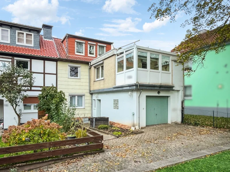 Titelbild - Haus kaufen in Nörten-Hardenberg - Gemütliches Reihenendhaus im Zentrum von Nörten-Hardenberg