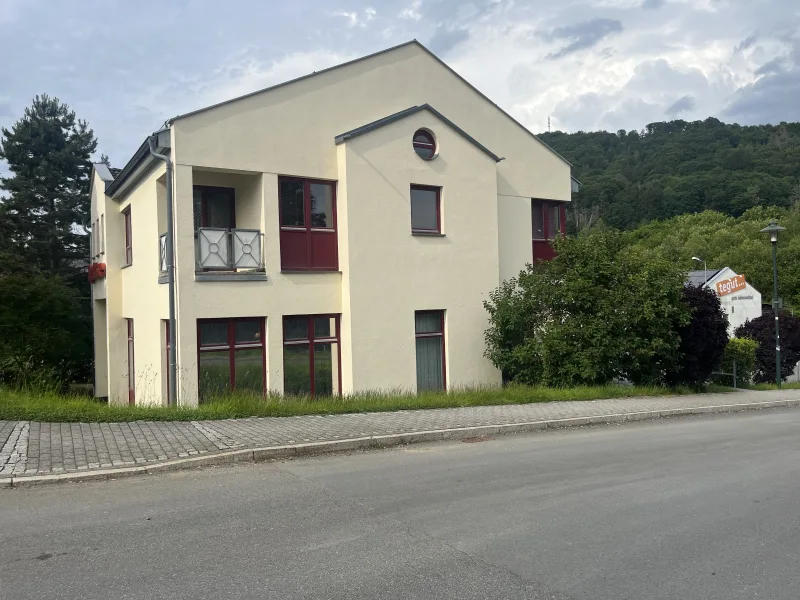 Ansicht  - Büro/Praxis mieten in Mengersgereuth-Hämmern - &quot;Attraktive Gewerbefläche zur Miete in Frankenblick – ideal für Ihr Unternehmen!&quot;