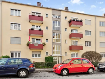 Außenansicht 1 - Wohnung kaufen in Augsburg - ERBPACHT: 2-Zimmer-Wohnung in Augsburg-Göggingen zum Eigenbezug