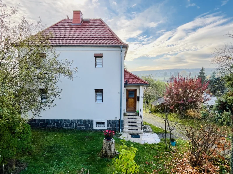 Einfamilienhaus in Wurgwitz - Haus kaufen in Freital - Kleines Einfamilienhaus in attraktiver Höhenlage von Freital-Wurgwitz