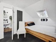 Schlafzimmer II