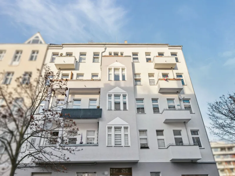 Titelbild - Wohnung kaufen in Berlin - Top-Kapitalanlage! Gepflegte 2-Zimmer-Eigentumswohnung mit Loggia in Berlin-Wedding