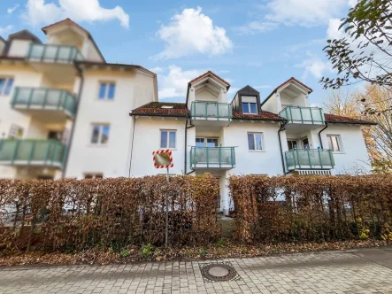 Ansicht - Wohnung kaufen in Markt Schwaben - Erbbaurecht! 2-Zimmer-Wohnung mit Balkon und TG zum Herrichten in Markt Schwaben