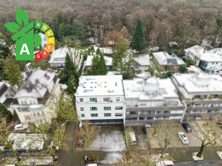 Hausansicht I - Haus kaufen in Köln - Energetisch top saniertes Mehrfamilienhaus mit großem Potential in Köln-Dellbrück