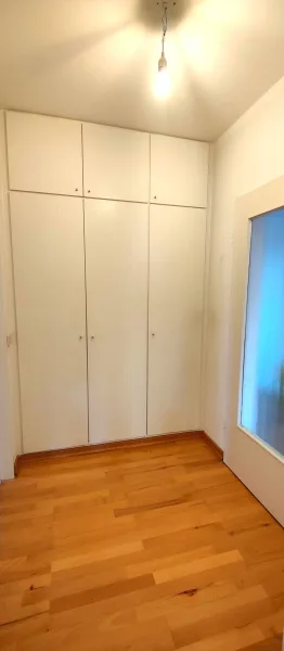 Einbauschrank