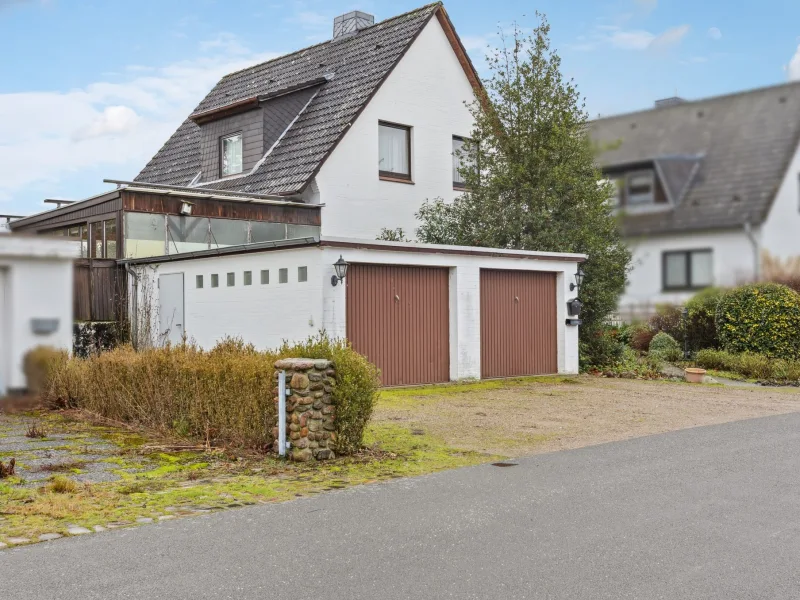 Außenansicht 1 - Haus kaufen in Winsen (Luhe) - Einfamilienhaus mit großem Potenzial in begehrter Lage von Stöckte