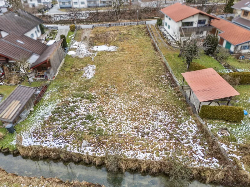 Ansicht - Grundstück kaufen in Rohrdorf - Im Herzen von Rohrdorf: Grundstück mit gültigem Vorbescheid für zwei Baufenster