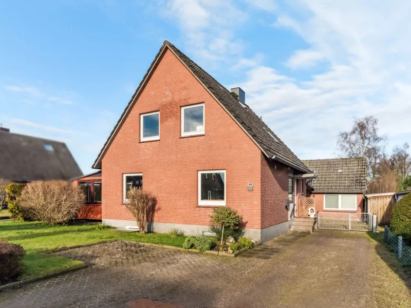 Außenansicht 1 - Haus kaufen in Süsel - Sie lieben Tiere? Hier finden Sie genug Platz! Einfamilienhaus in Ottendorf mit großem Grundstück