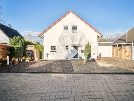 Titelbild - Haus kaufen in Meckenheim - Erbpacht: Modernes Wohlfühlhaus mit sonnigem Garten im Meckenheim-Lüftelberg