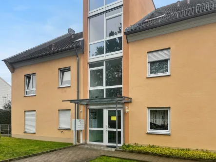 Außenansicht - Wohnung kaufen in Gersthofen - Charmante 4-Zimmer-Maisonette-Wohnung in Gersthofen