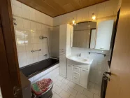 Badezimmer Ansicht 1