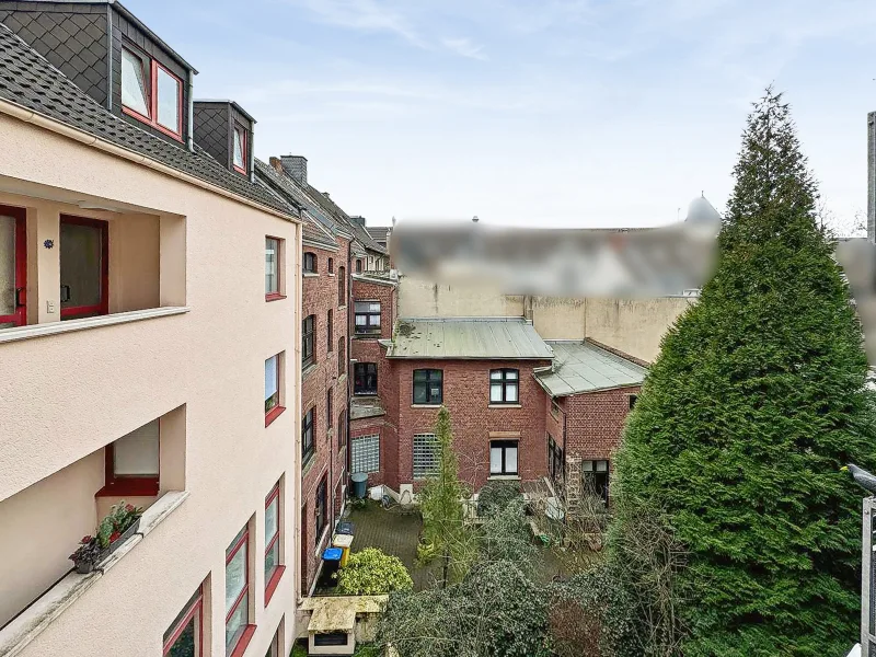 Titelbild - Wohnung kaufen in Düsseldorf - Attraktive Investitionsmöglichkeit: Vielseitige 3-Zimmer-Wohnung in Düsseldorf-Benrath mit Umnutzung