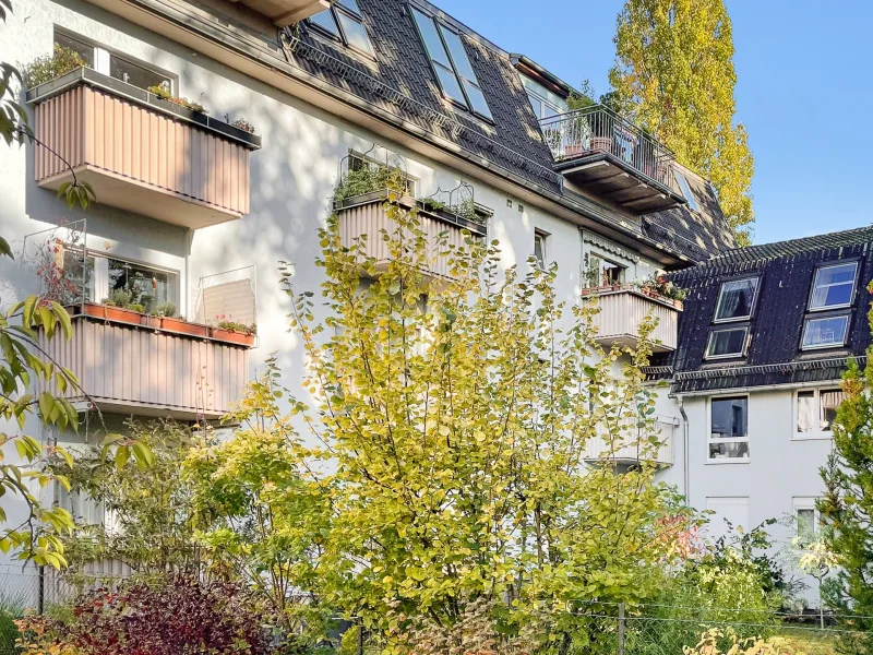 Titelbild - Wohnung kaufen in Berlin - Vermietete 2-Zimmer-Wohnung in Berlin Lichterfelde-West (Steglitz)