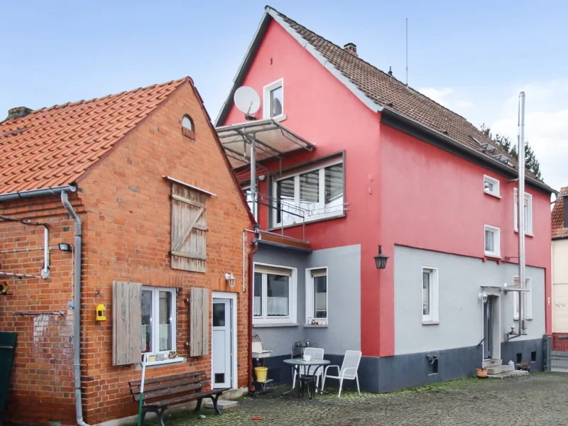 Titelbild - Haus kaufen in Neuberg - Kernsaniertes Raumwunder für die große Familie - Einfamilienhaus in Neuberg