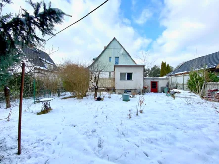 Titelbild - Grundstück kaufen in Berlin - Idyllisches Grundstück für Stadtvilla oder Einfamilienhaus in Berlin Lichtenrade