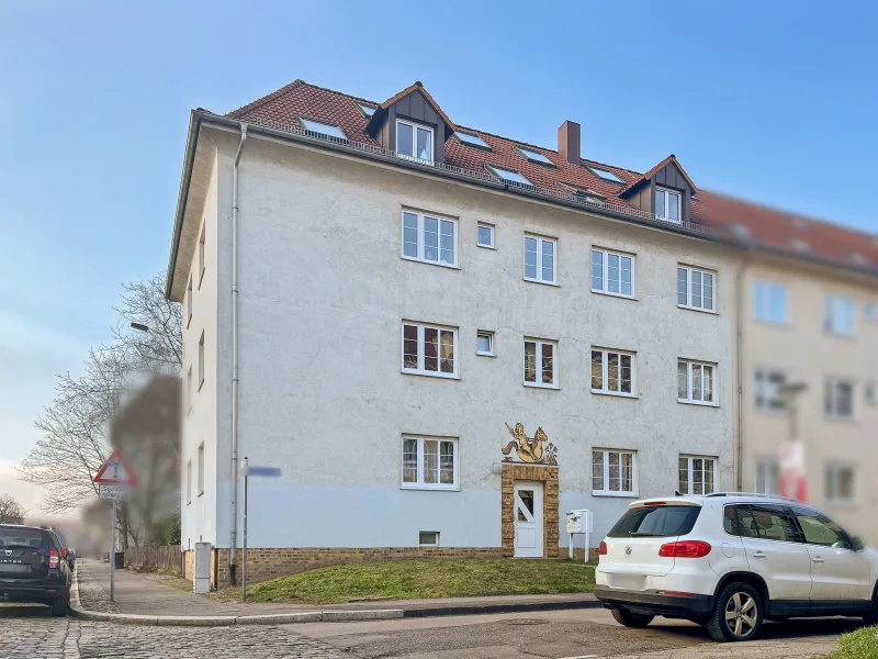 Hausansicht - Wohnung kaufen in Leipzig - Kapitalanleger aufgepasst: Leerstehende 2-Raum-Eigentumswohnung in Leipzig-Gohlis zu verkaufen