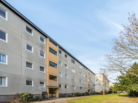 Außenaufnahme - Wohnung kaufen in Berlin - Gepflegte, vermietete 3,5-Zimmer-Eigentumswohnung mit Balkon im grünen Spandau