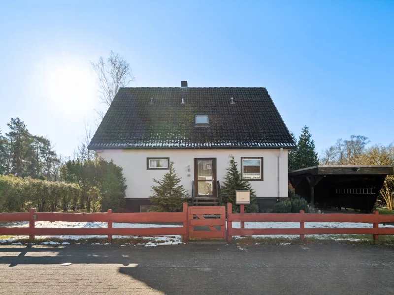 Ansicht - Haus kaufen in Bremen - Ideal für eine junge Familie , Einfamilienhaus in Sackgasse in Bremen Blumenthal/Farge