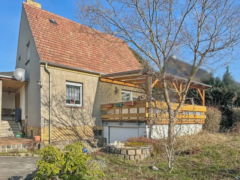 Hausansicht - Haus kaufen in Schkeuditz - Charmantes Einfamilienhaus in schöner Siedlungslage von Schkeuditz sucht neues Familienglück