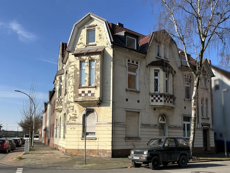 Hausansicht - Haus kaufen in Duisburg - 3-Familienhaus zur Eigennutzung oder Kapitalanlage in Duisburg-Friemersheim