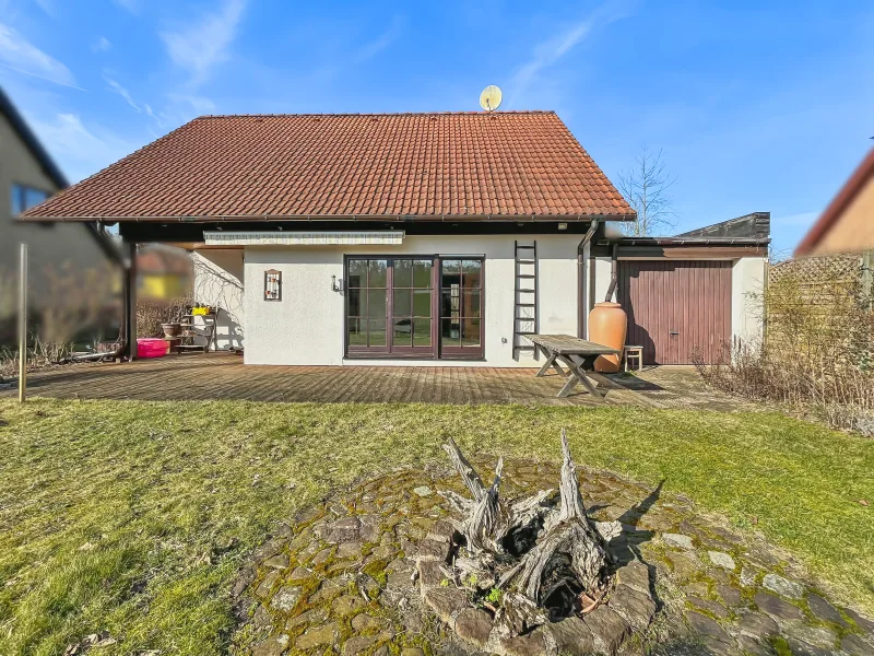 Schönes Einfamilienhaus. - Haus kaufen in Nuthe-Urstromtal - Schönes Einfamilienhaus auf gepflegtem Grundstück in Woltersdorf - Platz für die ganze Familie