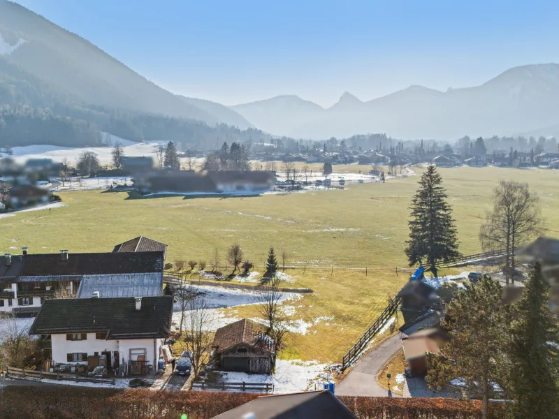 Titelbild - Grundstück kaufen in Rottach-Egern - Großzügiges Baugrundstück in ruhiger Lage in Rottach-Egern – Ihr Traumgrundstück am Tegernsee