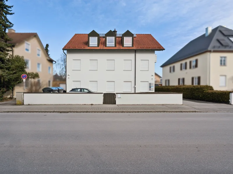 Straßenansicht