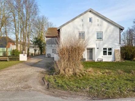 Außenaufnahme 1 - Haus kaufen in Toenning - Idyllischer Resthof in Tönning zu verkaufen - Ihr Traum vom ländlichen Wohnen! 