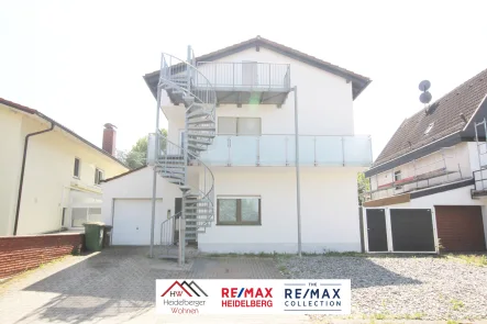 IMG_0967 - Haus kaufen in Viernheim - Schönes freies MFH mit 3 Wohnungen, Garten, Garage, 780qm Grundstück in ruhiger Lage zu verkaufen
