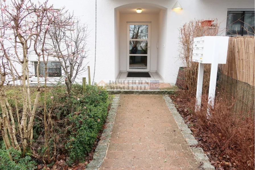 Ansicht - Wohnung kaufen in Bad Abbach - Familienfreundliche 5 Zimmer Wohnung mit 3 Balkonen