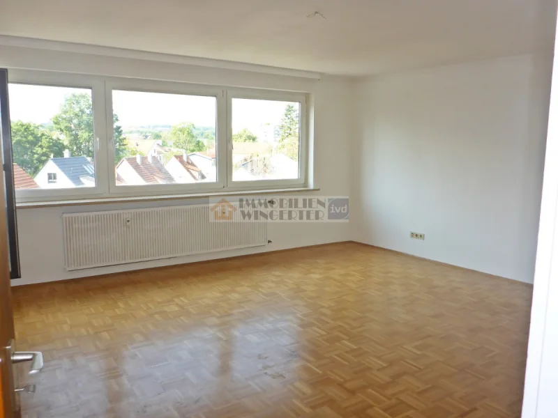 Ansicht - Wohnung kaufen in Regensburg - Charmante und sonnige 3-Zimmer Wohnung mit Südbalkon und Weitblick