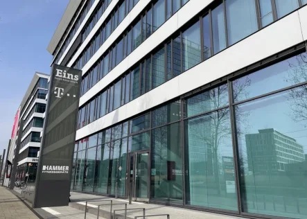 Titelbild - Büro/Praxis mieten in Bremen - Moderne, flexibel teilbare Büroflächen zur Untermiete für 3 Jahre in Bremen