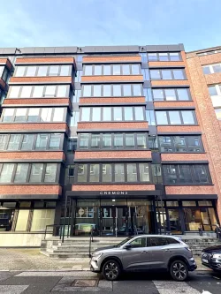 Aussenansicht - Büro/Praxis mieten in Hamburg - Courtagefreie Anmietung: hochwertige Bürofläche auf der Cremon Halbinsel mit Fleet- und Elbphi-Blick