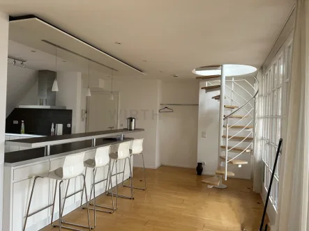 Wendeltreppe Ebene 1 - Wohnung mieten in Kempten - Großzügige und außergewöhnliche Maisonette-Wohnung