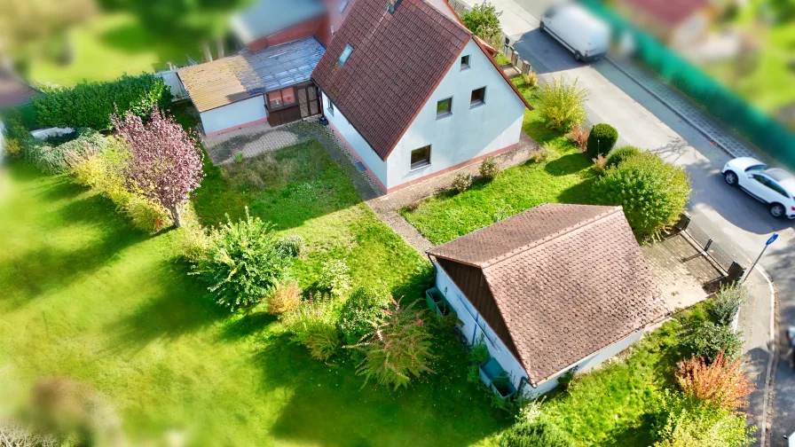 Blick von Oben - Grundstück kaufen in Fürth - 970 qm Grund - Platz für Dreispänner, DHH oder großes 1-2 Familienhaus