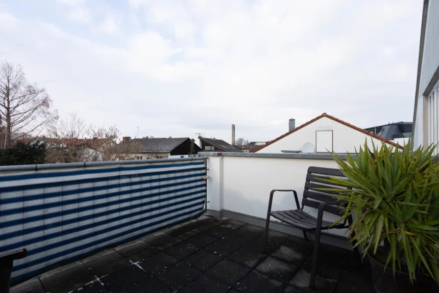 Balkon 1 Ansicht 1 von 2