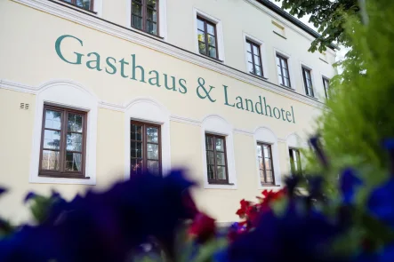 Titelbild - Gastgewerbe/Hotel kaufen in Reisbach - *RESERVIERT* Gaststätte mit Hotel sucht Gastronom oder Investor!