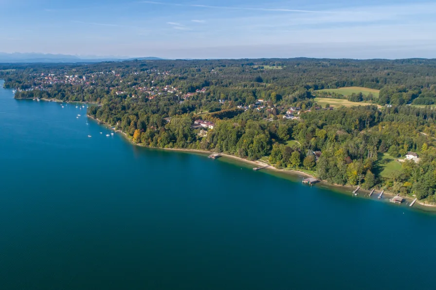 Traumhaftes Grundstück am See - Grundstück kaufen in Feldafing - Rarität: Seegrundstück von 13.324 m² und genehmigter Villen-Planung