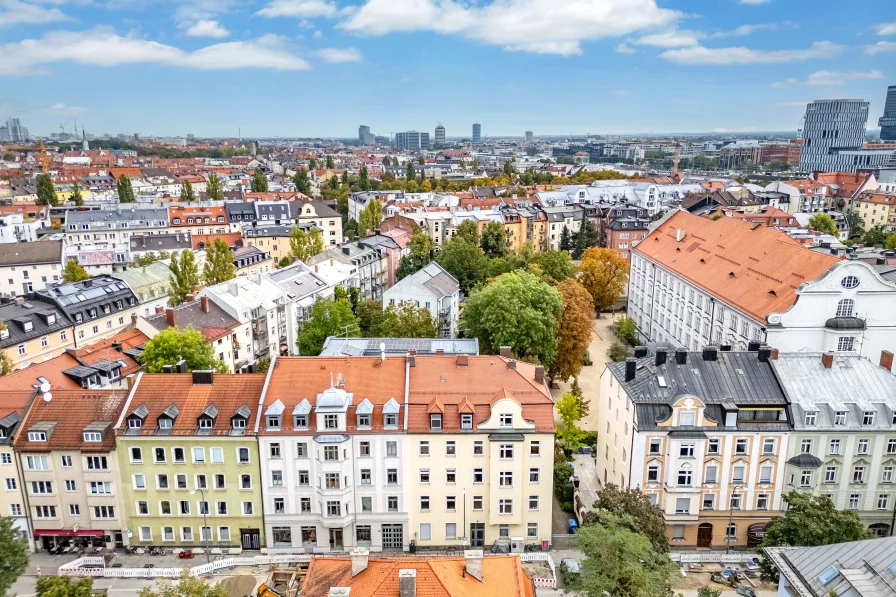 MFH in Haidhausen - Zinshaus/Renditeobjekt kaufen in München - Im Herzen Münchens: Jugendstil-Anwesen mit 10 Einheiten und Genehmigung für zusätzlichen Wohnraum