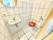 13023 Gäste WC Haus 2