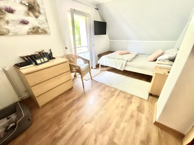 12724 Schlafzimmer OG