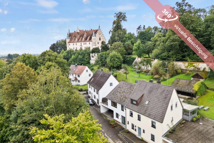 Titelbild - Haus kaufen in Haunsheim - Ruhig gelegene Doppelhaushälfte mit Ausbaupotenzial in Haunsheim