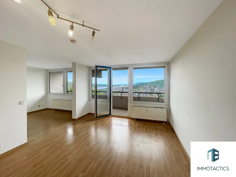 Wohn- und Essbereich - Wohnung kaufen in Bingen am Rhein - großzügige 3 Zimmer Wohnung in Bingen mit Blick auf den Rhein!